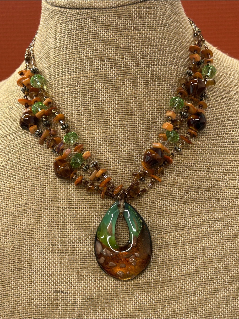 CJ Handcrafted Green and Brown Glass Pendant Necklace